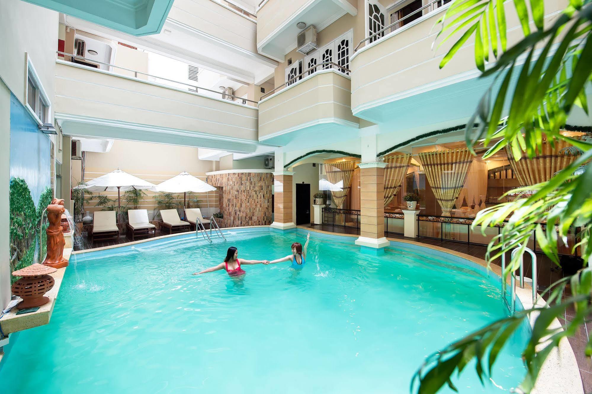 Palm Beach Hotel На Транг Екстериор снимка